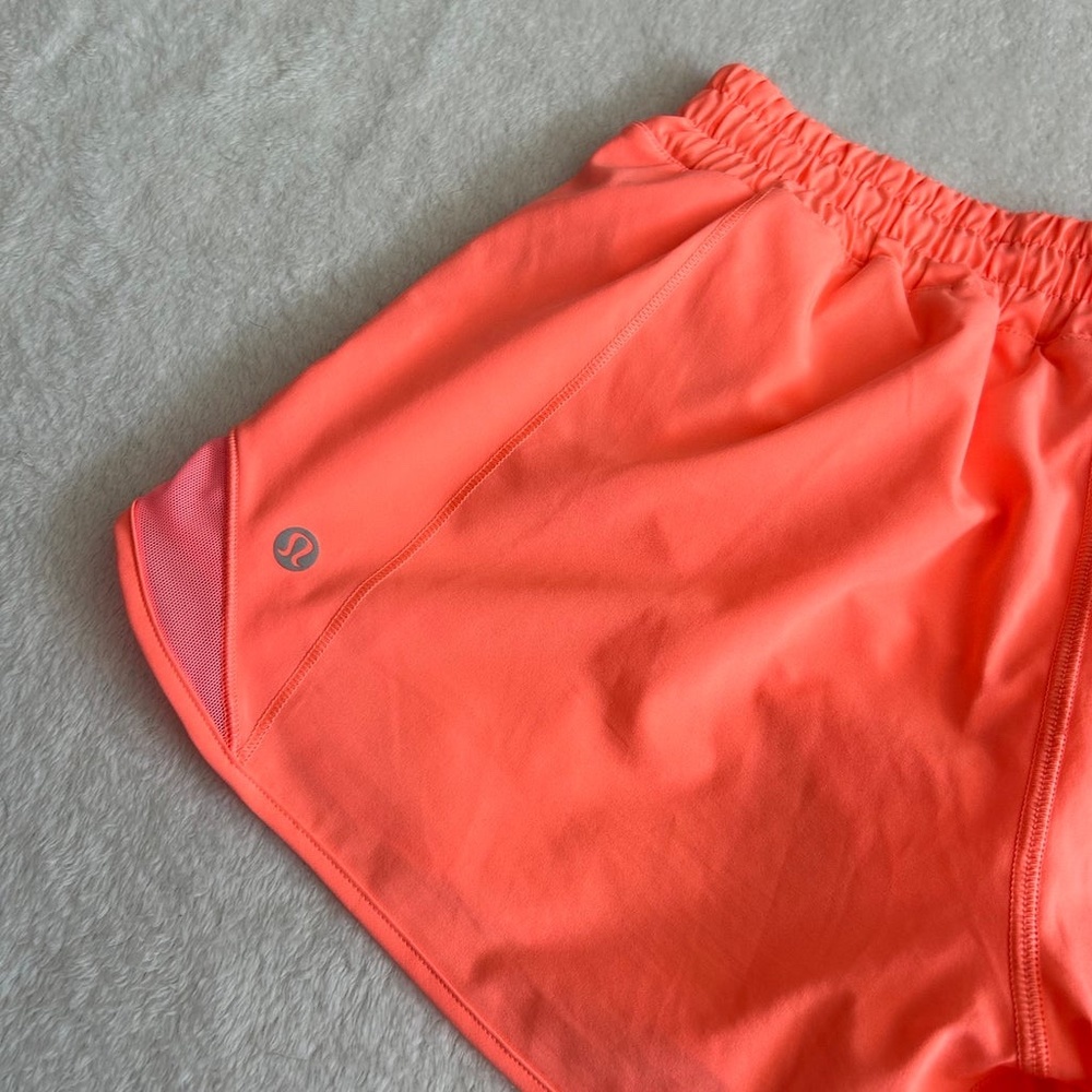 Lululemon Hotty Hot Short II *Long 4" Sunset - Picture 5 of 8